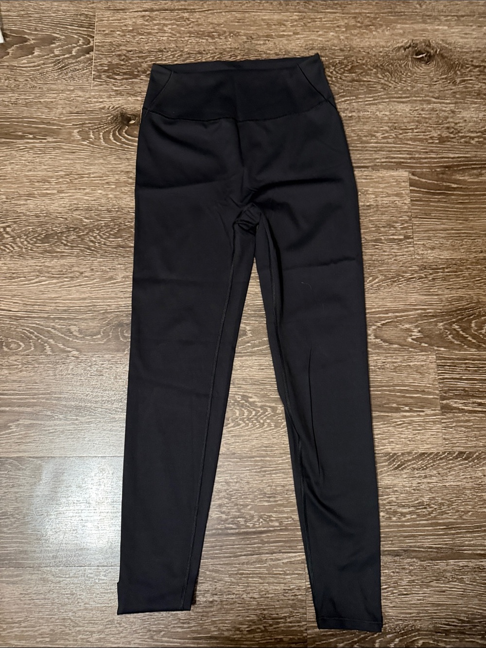 NIKE SKIMS LEGGINGS IN OBSIDIAN SIZE SMALL 29 INCH INSEAM